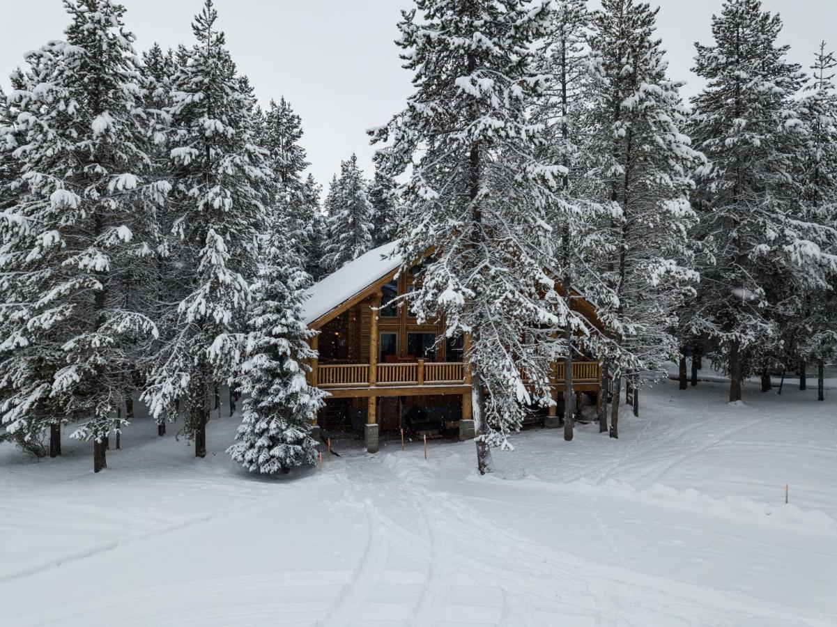 Lumberjack Lodge By Kabino Hot Tub Fire Pit Satellite Wifi Grill Large Porch Island Park Luaran gambar